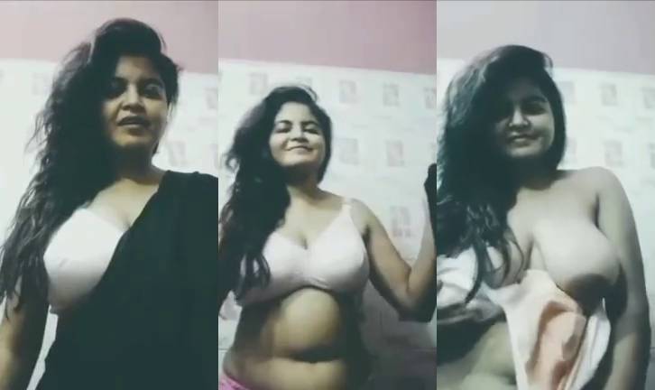 Cute Chubby Desi Girl Showing Huge Boobs Bengalisex